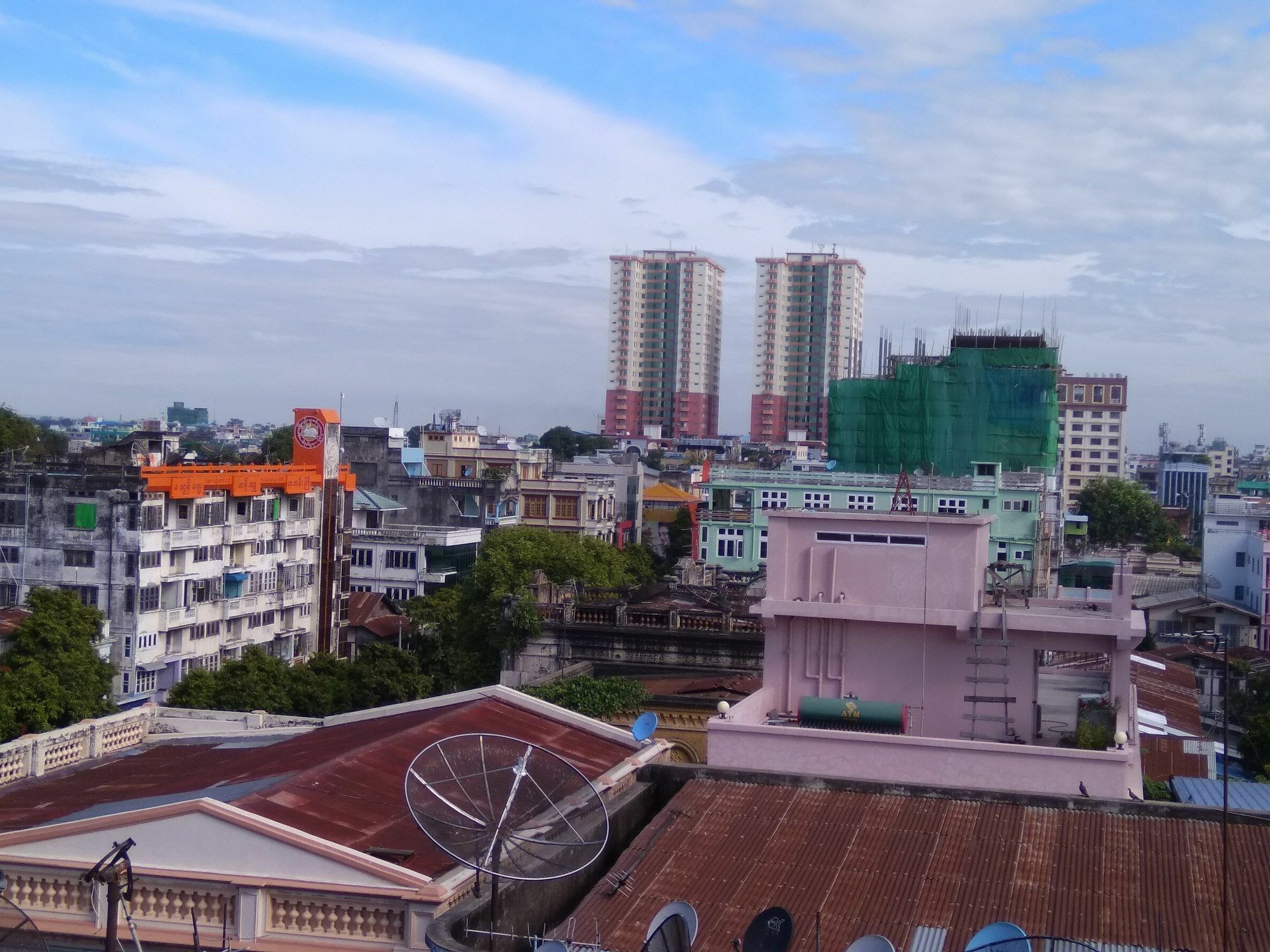 Man Shwe Li Hotel Mandalay Exterior foto